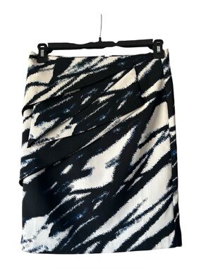 New York Clothing Co. Abstract Pencil Skirt (Size 6)